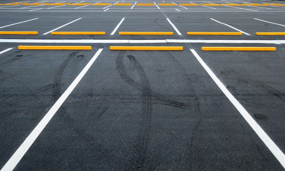 Factors To Consider When Painting a Parking Lot
